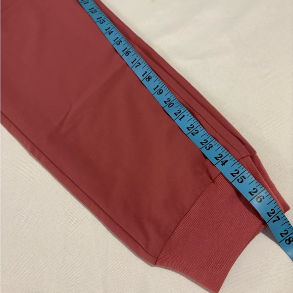 Figs Scrub Pants Womens Size Medium Pink Zamora Jogger Scrub Stretch Uniform - Picture 10 of 13